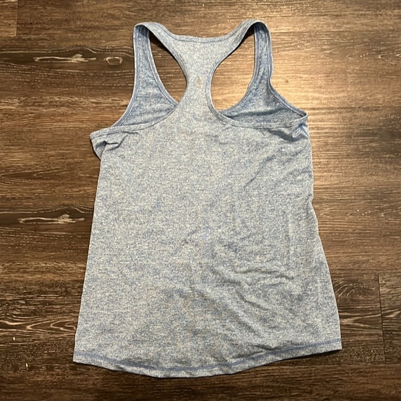 IcyZone Razorback Tank Top - Picture 2 of 4